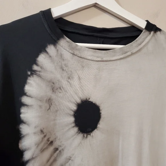Raquel Allegra - Yin Yang Black and Cream Artistic Tee - Read For Sizing - Picture 6 of 11